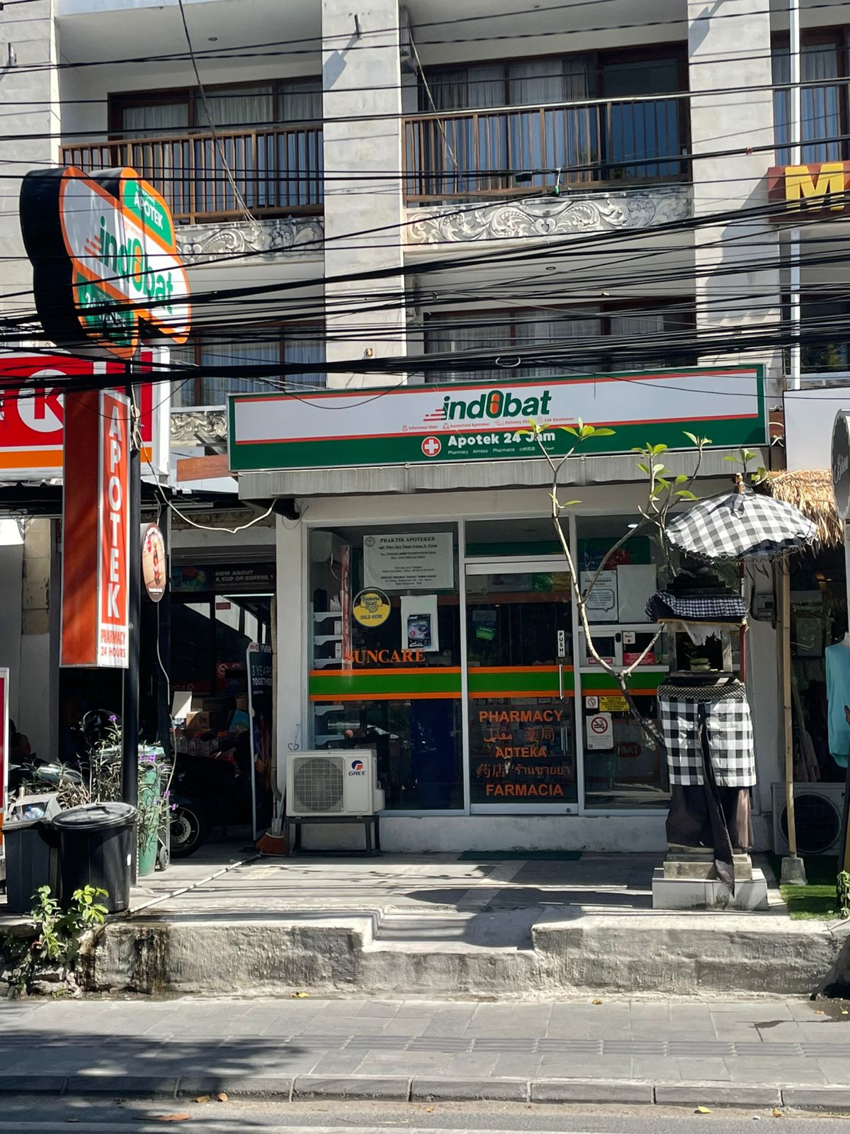 Apotek Indobat Danau Tamblingan